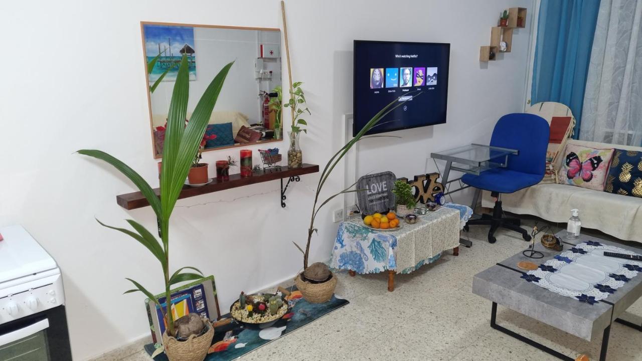 Buenaventura Cosy Apartment Kato Paphos Exteriör bild